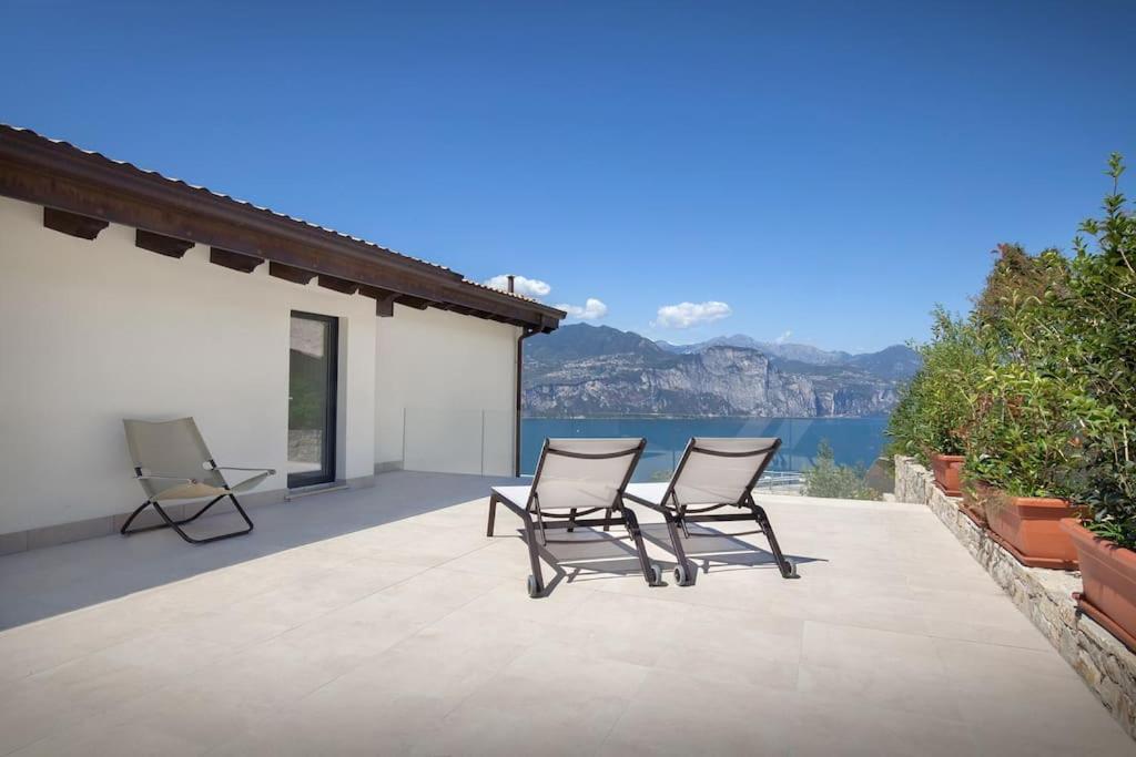 Villa Divina - Apt Divina Con Piscina E Vista Lago Castelletto Di Brenzone Dış mekan fotoğraf
