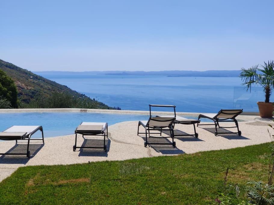 Villa Divina - Apt Divina Con Piscina E Vista Lago Castelletto Di Brenzone Dış mekan fotoğraf